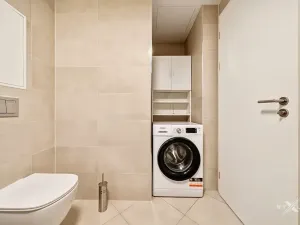 Pronájem bytu 2+kk, Praha - Holešovice, Jankovcova, 56 m2