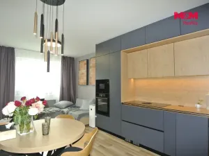 Prodej bytu 4+kk, Praha, Ke kříži, 76 m2