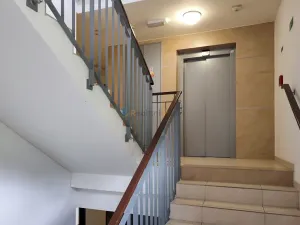 Pronájem bytu 1+kk, Praha - Smíchov, U Nikolajky, 39 m2