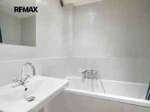 Pronájem bytu 1+1, Praha - Libeň, Andrštova, 44 m2