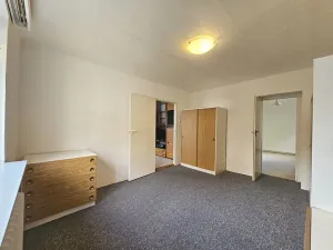 Pronájem bytu 3+1, Praha - Košíře, Hübnerové, 80 m2
