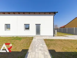 Prodej rodinného domu, Žabčice, 142 m2