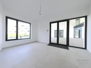 Prodej obchodního prostoru, Praha - Hlubočepy, Dostalové, 51 m2