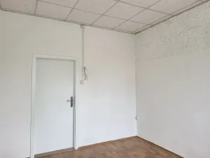 Pronájem kanceláře, Brno, Okružní, 11 m2