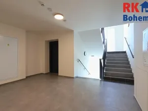 Pronájem bytu 1+kk, Český Brod, Antonína Balšánka, 43 m2
