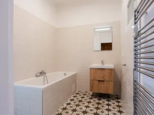 Pronájem bytu 4+kk, Praha - Holešovice, Veverkova, 111 m2