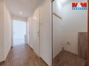 Pronájem bytu 2+1, Karlovy Vary - Drahovice, Vítězná, 60 m2