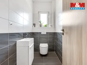 Prodej rodinného domu, Bavoryně, 74 m2