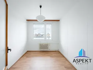Pronájem bytu 2+kk, Praha - Braník, Novodvorská, 48 m2