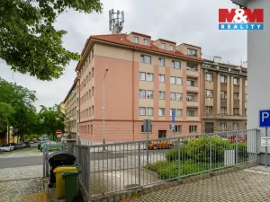 Prodej bytu 2+1, Praha - Žižkov, Jeseniova, 74 m2