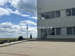 Pronájem kanceláře, Brno, Letiště Brno-Tuřany, 600 m2