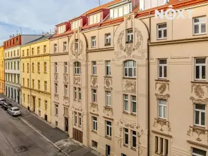 Prodej bytu 2+kk, Praha - Libeň, V zahradách, 39 m2