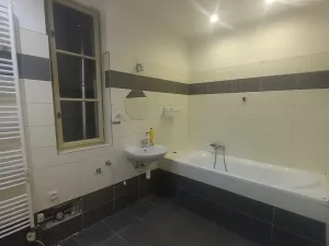 Pronájem bytu 2+1, Praha - Libeň, Sokolovská, 89 m2