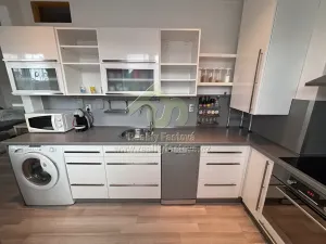 Prodej bytu 2+1, Rokycany, Mládežníků, 58 m2