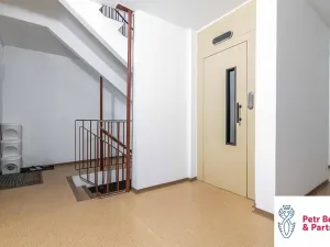 Prodej bytu 3+1, Libčice nad Vltavou, Pod Saharou, 62 m2