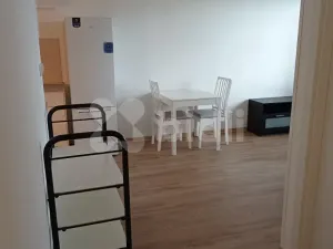 Pronájem bytu 2+kk, Praha - Bohnice, Zelenohorská, 42 m2