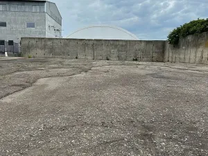 Pronájem komerčního pozemku, Holasice, 1000 m2