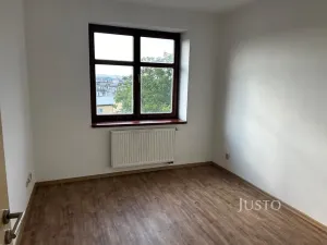 Pronájem bytu 2+kk, Písek, Nádražní, 41 m2