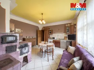 Prodej zemědělské usedlosti, Zálužice, 200 m2