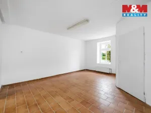 Prodej rodinného domu, Holýšov, náměstí 5. května, 230 m2