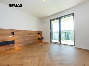 Pronájem bytu 2+kk, Praha - Břevnov, Radimova, 59 m2