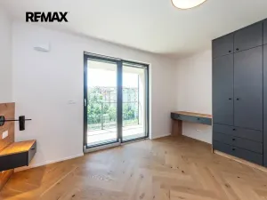 Pronájem bytu 2+kk, Praha - Břevnov, Radimova, 59 m2