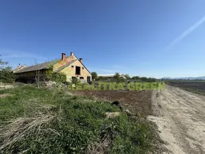 Prodej komerční nemovitosti, Holešov, 27330 m2