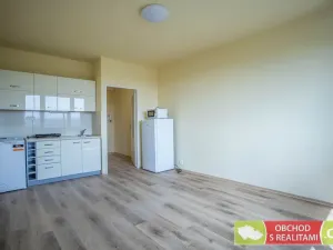 Pronájem bytu 1+kk, Praha - Záběhlice, Jahodová, 25 m2