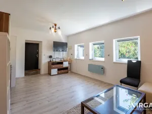 Prodej rodinného domu, Zlonín, Hlavní, 247 m2