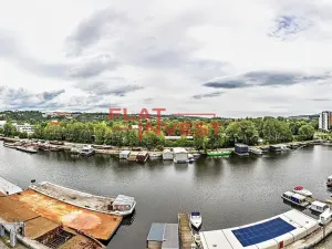 Pronájem bytu 3+kk, Praha - Holešovice, V přístavu, 99 m2