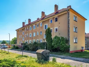 Prodej bytu 3+1, Tmaň, Sídliště, 55 m2