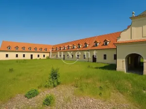 Prodej komerční nemovitosti, Vršovice, 5100 m2