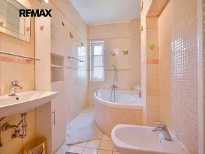 Prodej vily, Kynšperk nad Ohří, Potoční, 240 m2