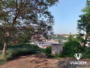 Prodej podílu pozemku pro bydlení, Praha - Smíchov, 36 m2