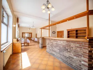 Pronájem restaurace, Mnichovo Hradiště, Jana Švermy, 290 m2