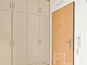 Pronájem bytu 2+kk, Praha - Vysočany, Pod Harfou, 48 m2