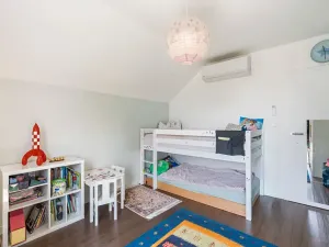 Prodej rodinného domu, Kamenice, Lužní, 141 m2