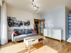Pronájem bytu 2+kk, Praha - Karlín, U Mlýnského kanálu, 56 m2