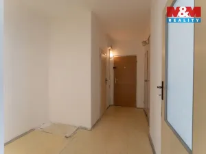 Prodej bytu 2+1, Desná - Desná II, Poštovní, 66 m2