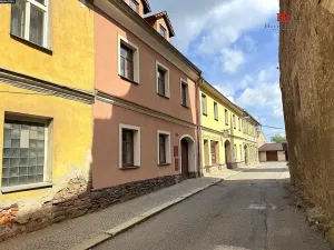 Prodej rodinného domu, Načeradec, Zámecké náměstí, 170 m2