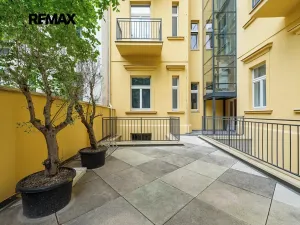 Prodej bytu 2+kk, Praha - Vinohrady, Korunní, 57 m2