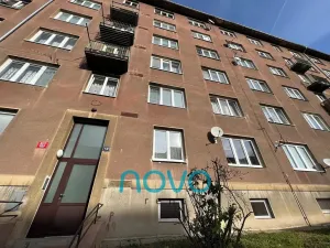 Pronájem bytu 1+kk, Praha - Hloubětín, Zelenečská, 21 m2