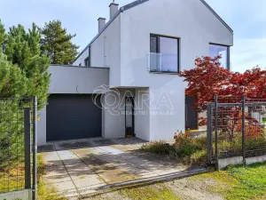 Prodej rodinného domu, Velké Popovice, U Školky, 190 m2