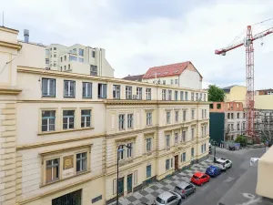 Prodej bytu 2+kk, Praha - Nové Město, Hálkova, 49 m2