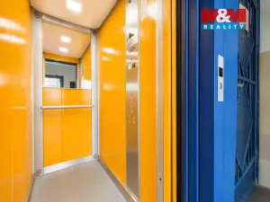 Prodej bytu 3+kk, Karviná - Mizerov, tř. Těreškovové, 52 m2