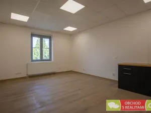 Pronájem kanceláře, Říčany, 17. listopadu, 24 m2