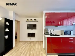 Pronájem bytu 3+kk, Milovice, Spojovací, 56 m2