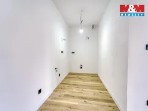 Pronájem bytu 2+kk, Tlučná, Tlučenská kolonie, 40 m2