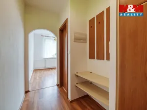 Pronájem bytu 1+1, Cheb, Šeříková, 40 m2