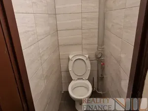 Pronájem obchodního prostoru, Dobřany, Školní, 79 m2